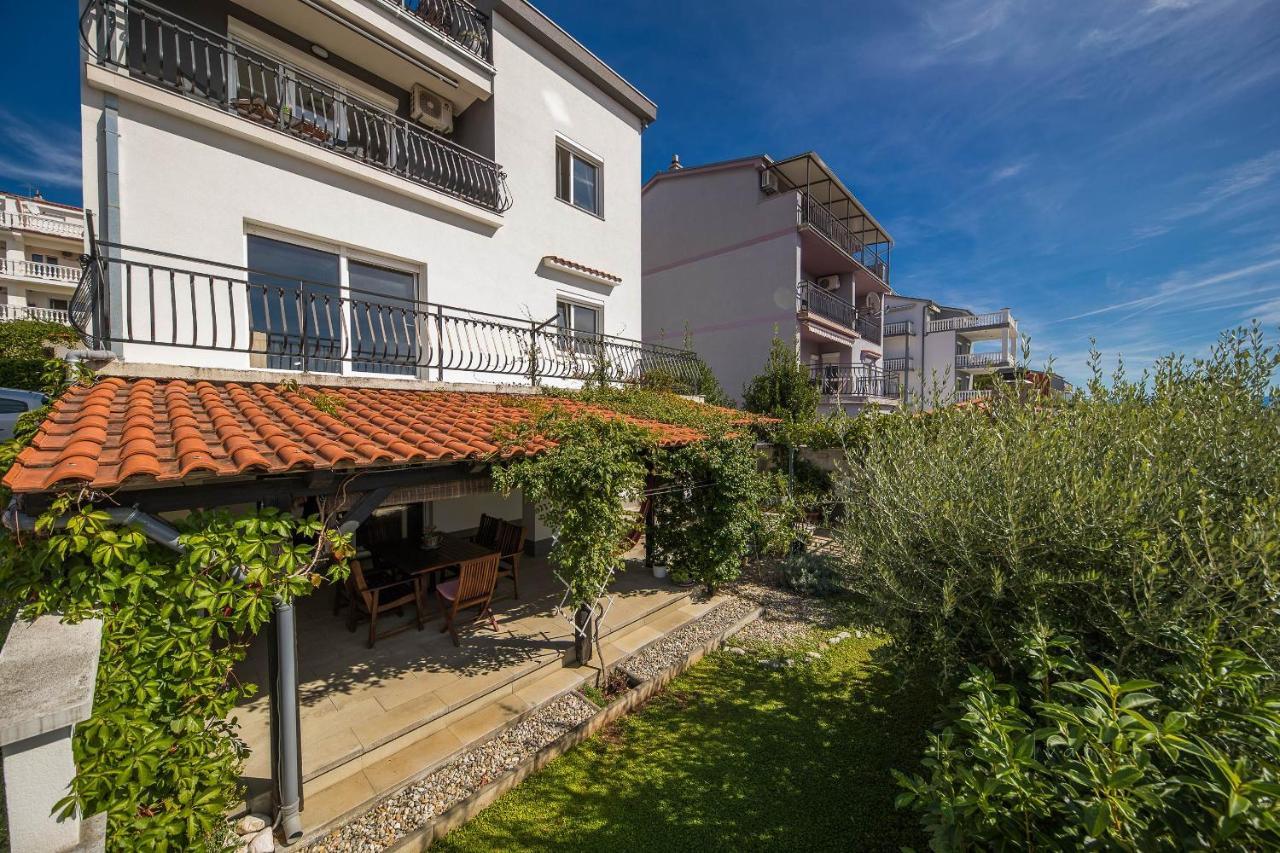 Acapella Appartement Crikvenica Buitenkant foto